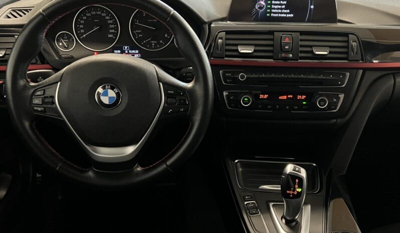 BMW 316 F30 Sedan 316d TwinPower Turbo A Athlete Edition | Sport Line | Cruise | Peruutuskamera full