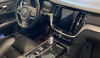 Volvo V60 T8 AWD Business Inscription aut | Pilot Assist | Vetokoukku | Panoraama | Webasto | Keyless full