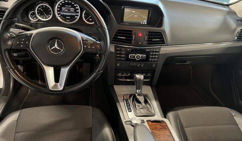 Mercedes-Benz E 250 CDI BE Coupé A AMG ** Koukku | Navi | ILS | Nahat | Eberi full