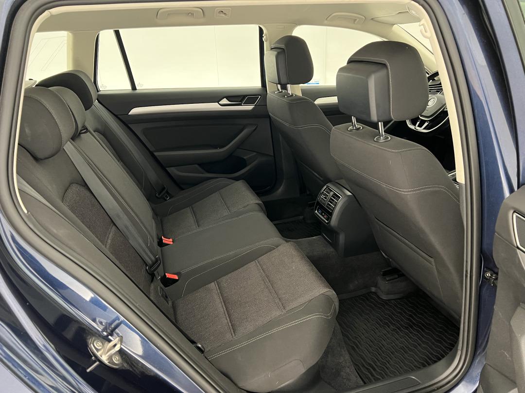 Volkswagen Passat Variant Comfortline 2,0 TDI 110 kW (150 hv) **  Webasto | Adapt.vak | Vetokoukku | P.kamera  | Katsastettu juuri ** full
