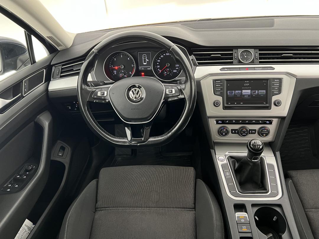 Volkswagen Passat Variant Comfortline 2,0 TDI 110 kW (150 hv) **  Webasto | Adapt.vak | Vetokoukku | P.kamera  | Katsastettu juuri ** full