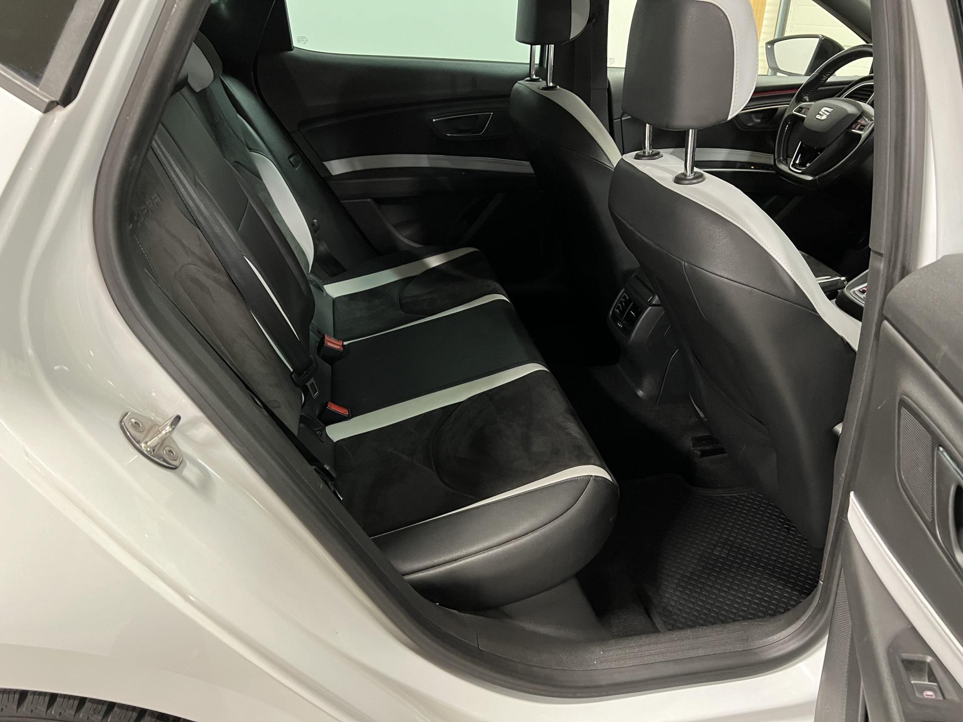 Seat Leon 2,0 TSI 280 Cupra DSG *3,99%* Adapt.Cruise | Tutkat | DCC | Xenon full