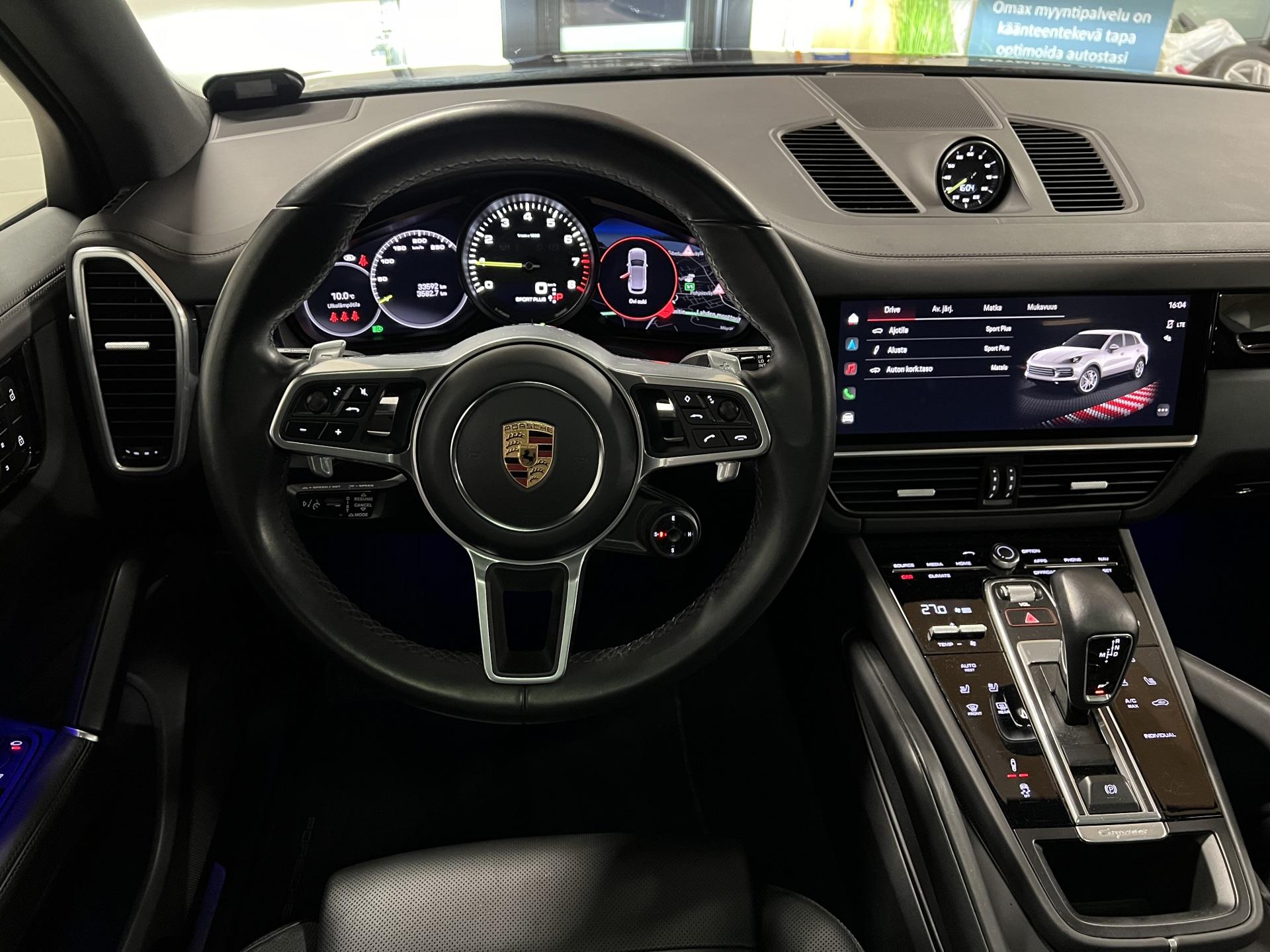 Porsche Cayenne E-Hybrid ** SportChrono | PDLS+ | Adapt.Cruise | Panorama | Keyless | Koukku | 360 kamerat | PASM | BOSE full