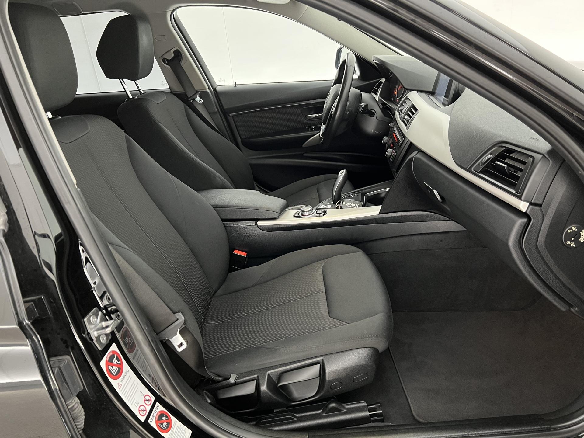 BMW 318 TwinPower Turbo A F31 Touring Limited Navi Edition ** Xenon | Lohkolämmitin + sisä | Navi | Vakkari | Juuri saapunut * full