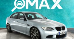BMW M3 E90 Sedan ** Prof.Navi | EDC | Keyless | Nahat | Sähköpenkit